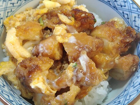 イカ天ぷらの卵とじ丼